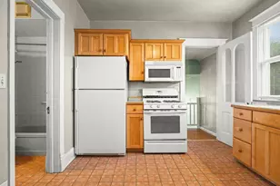 1810 Oxford St, Rockford, IL 61103 - Photo 18