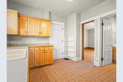 1810 Oxford Street, Rockford, IL 61103 - Photo 20