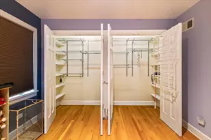 4836 N Mont Clare Ave, Chicago, IL 60656 - Photo 8