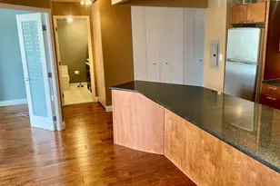 3930 N Pine Grove Ave, Chicago, IL 60613 - Photo 18