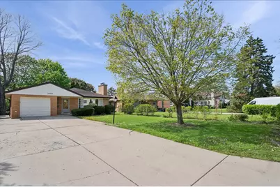 2648 Western Avenue, Highland Park, IL 60035 - Photo 2