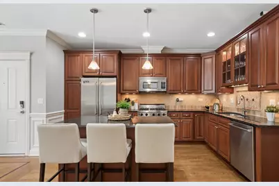 1330 W Diversey Parkway #2E, Chicago, IL 60614 - Photo 8