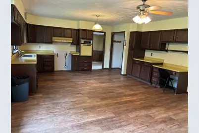 375 W Iroquois Street, Sheldon, IL 60966 - Photo 6