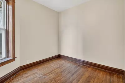6525 S Vernon Avenue, Chicago, IL 60637 - Photo 12