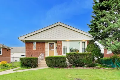8048 N Oketo Avenue, Niles, IL 60714 - Photo 1