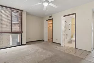 651 W Sheridan Rd, Chicago, IL 60613 - Photo 14
