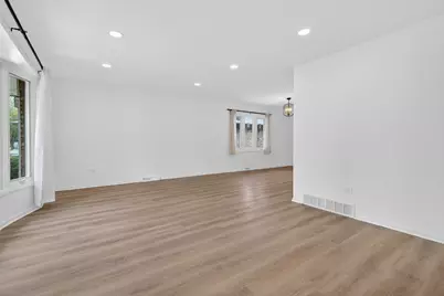 17233 Evans Avenue, South Holland, IL 60473 - Photo 2