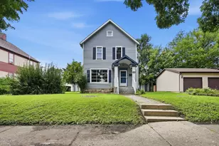307 Wilcox St, Joliet, IL 60435 - Photo 1