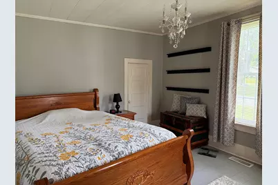 78 Academy Street, Eldorado, IL 62930 - Photo 10