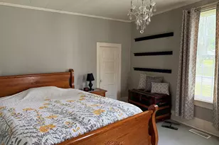 78 Academy St, Eldorado, IL 62930 - Photo 10