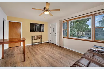 611 Ida Street, Joliet, IL 60436 - Photo 4