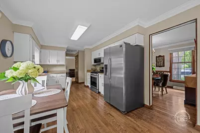 916 Britta Lane, Batavia, IL 60510 - Photo 8
