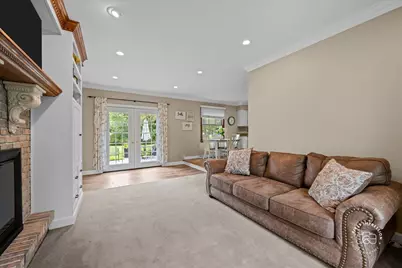 916 Britta Lane, Batavia, IL 60510 - Photo 10