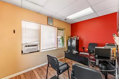 2051 N Cicero Avenue, Chicago, IL 60639 - Photo 12