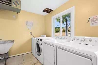 1342 S. 14th Street #B1, Saint Charles, IL 60174 - Photo 16