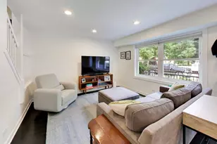1740 N Washtenaw Ave, Chicago, IL 60647 - Photo 4
