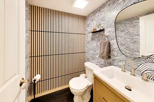 1740 N Washtenaw Ave, Chicago, IL 60647 - Photo 12