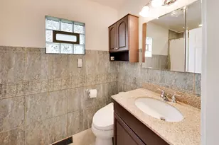 1740 N Washtenaw Ave, Chicago, IL 60647 - Photo 22