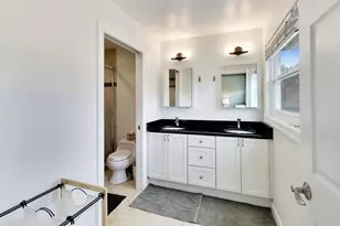 1740 N Washtenaw Ave, Chicago, IL 60647 - Photo 16