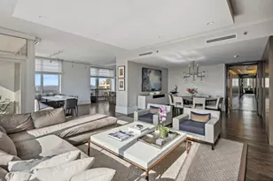 55 E Erie St, Chicago, IL 60611 - Photo 2