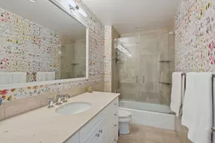 55 E Erie St, Chicago, IL 60611 - Photo 24