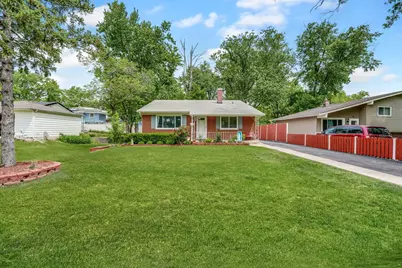 14 E Van Buren Street, Villa Park, IL 60181 - Photo 2