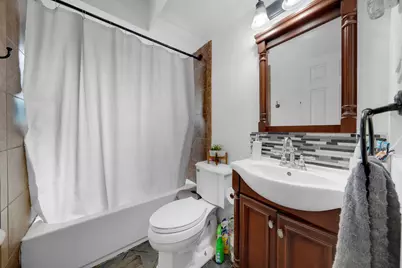 14 E Van Buren Street, Villa Park, IL 60181 - Photo 10