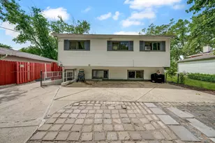 14 E Van Buren St, Villa Park, IL 60181 - Photo 14