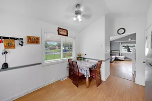 14 E Van Buren St, Villa Park, IL 60181 - Photo 6