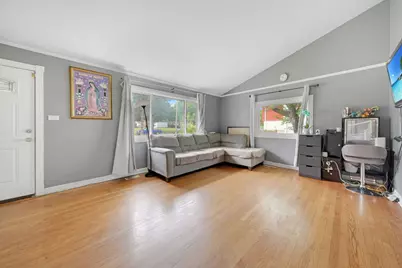 14 E Van Buren Street, Villa Park, IL 60181 - Photo 4