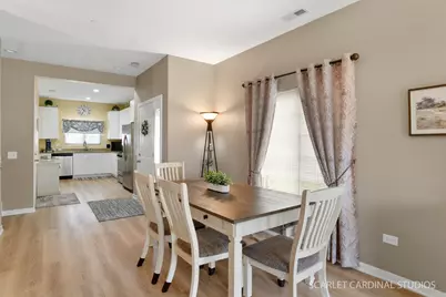 911 Gillespie Lane, Yorkville, IL 60560 - Photo 8