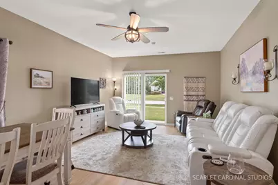 911 Gillespie Lane, Yorkville, IL 60560 - Photo 6