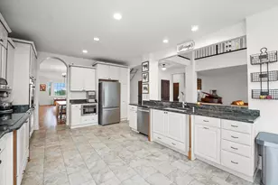 16512 Nelson Rd, Woodstock, IL 60098 - Photo 10