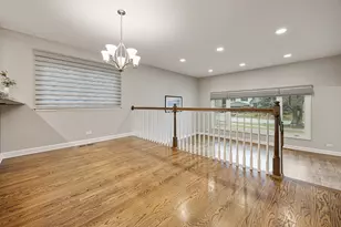 1811 Azalea Ln, Mount Prospect, IL 60056 - Photo 6
