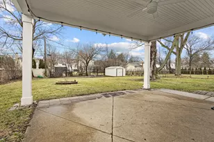 1811 Azalea Ln, Mount Prospect, IL 60056 - Photo 22