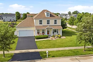 305 Shadow Wood Dr, Yorkville, IL 60560 - Photo 1