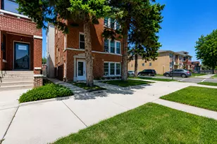 6200 S Kolin Ave, Chicago, IL 60629 - Photo 2