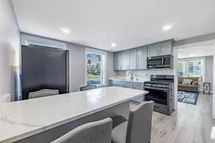 6200 S Kolin Ave, Chicago, IL 60629 - Photo 8