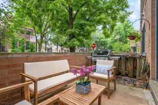 2820 N Greenview St, Chicago, IL 60657 - Photo 22