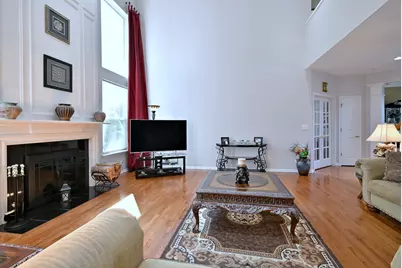 10 Sequoia Court, Streamwood, IL 60107 - Photo 16