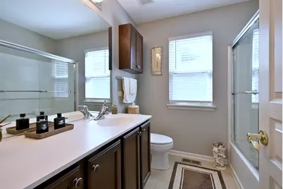 10 Sequoia Court, Streamwood, IL 60107 - Photo 36