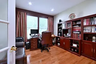 10 Sequoia Ct, Streamwood, IL 60107 - Photo 30
