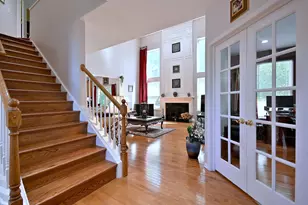 10 Sequoia Ct, Streamwood, IL 60107 - Photo 10