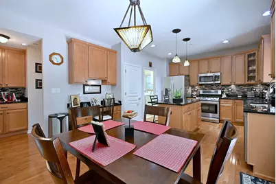10 Sequoia Court, Streamwood, IL 60107 - Photo 18