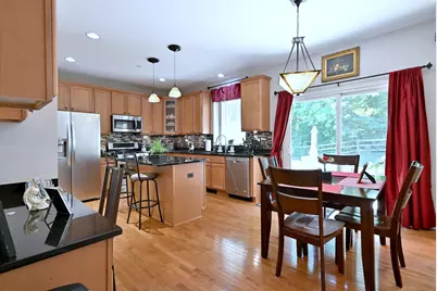 10 Sequoia Court, Streamwood, IL 60107 - Photo 26
