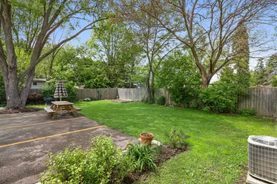 618 Barron Boulevard, Grayslake, IL 60030 - Photo 16