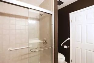 1324 Chartwell Rd, Schaumburg, IL 60195 - Photo 22