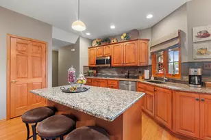 17632 Coronado Dr, Orland Park, IL 60467 - Photo 10