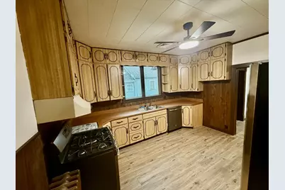 406 E Saint Paul Street, Spring Valley, IL 61362 - Photo 12