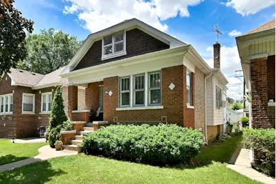 3604 N Linder Avenue, Chicago, IL 60641 - Photo 2